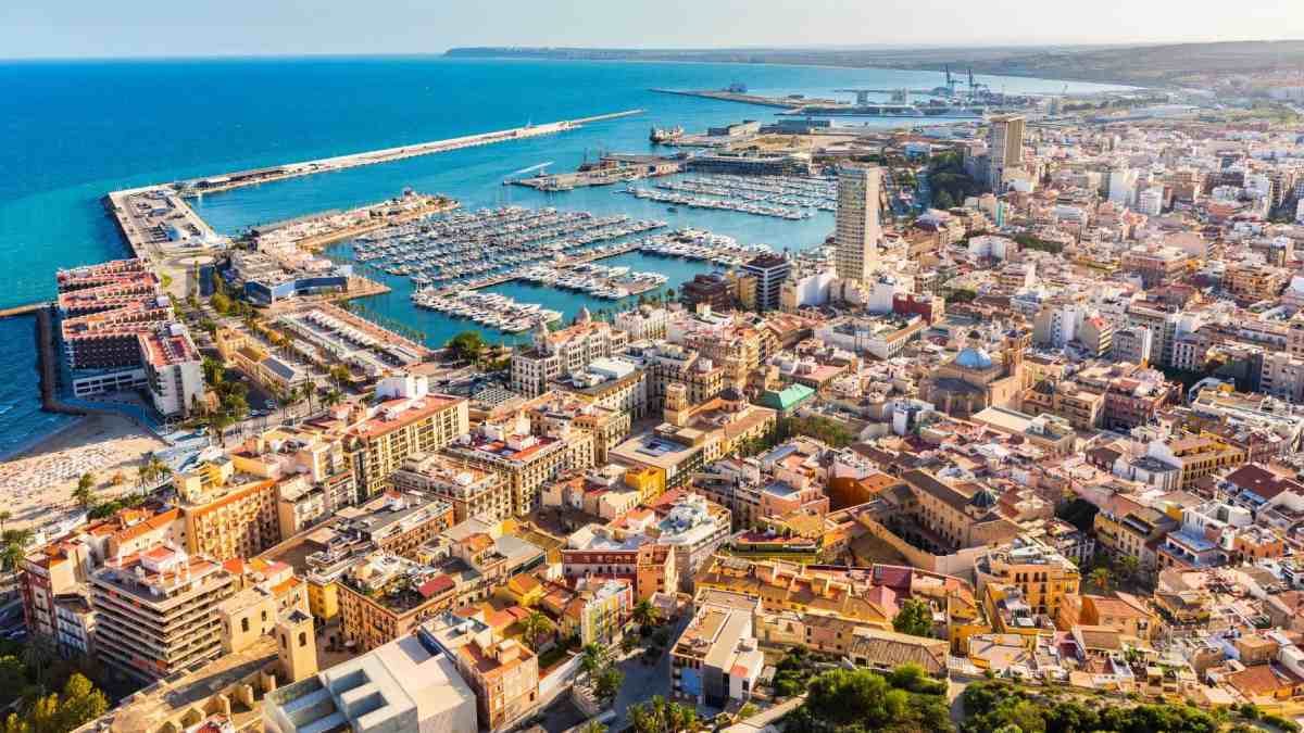 Fotografía que ilustra la noticia: Benidorm retira a Prometosa como agente urbanizador y desbloquea 3.000 viviendas en El Murtal