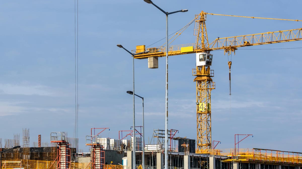 Fotografía que ilustra la noticia: Cevasa invierte 1,83 millones en un solar de Sabadell para levantar 62 VPO en alquiler