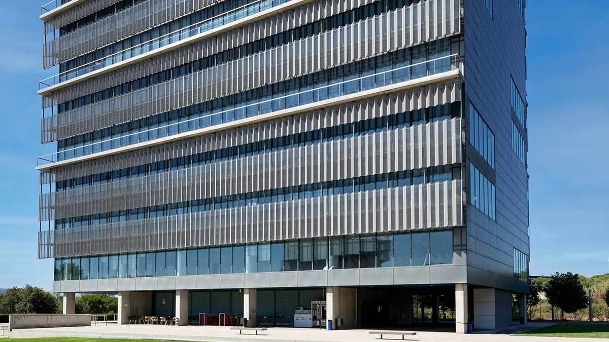 Fotografía que ilustra la noticia: Iroko compra a Merlin un edificio de oficinas en Sant Cugat por 19,56 millones de euros