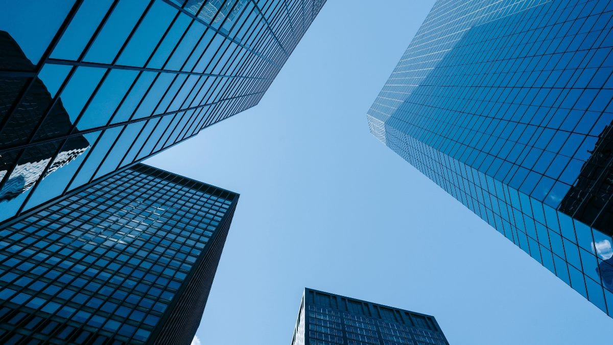 Fotografía que ilustra la noticia: La inversión inmobiliaria europea crece un 4% hasta septiembre, pero Europa Occidental cae un 5%