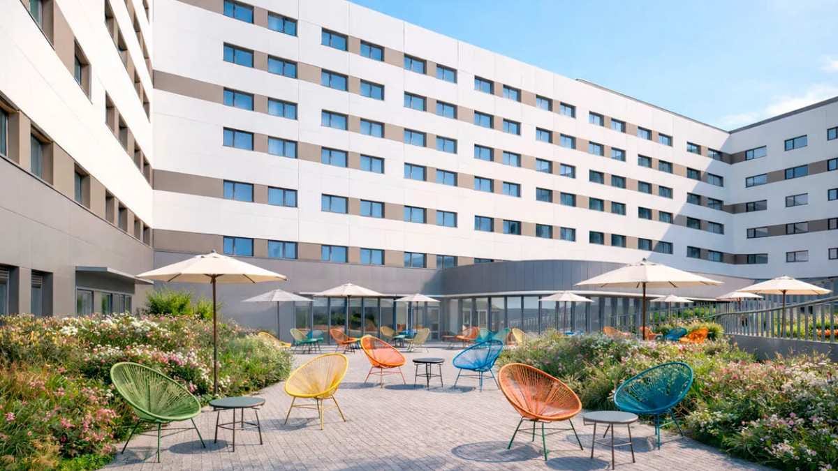 Fotografía que ilustra la noticia: Merkel Capital vende tres residencias de estudiantes en Madrid, Granada y Valencia a Westwind Capital