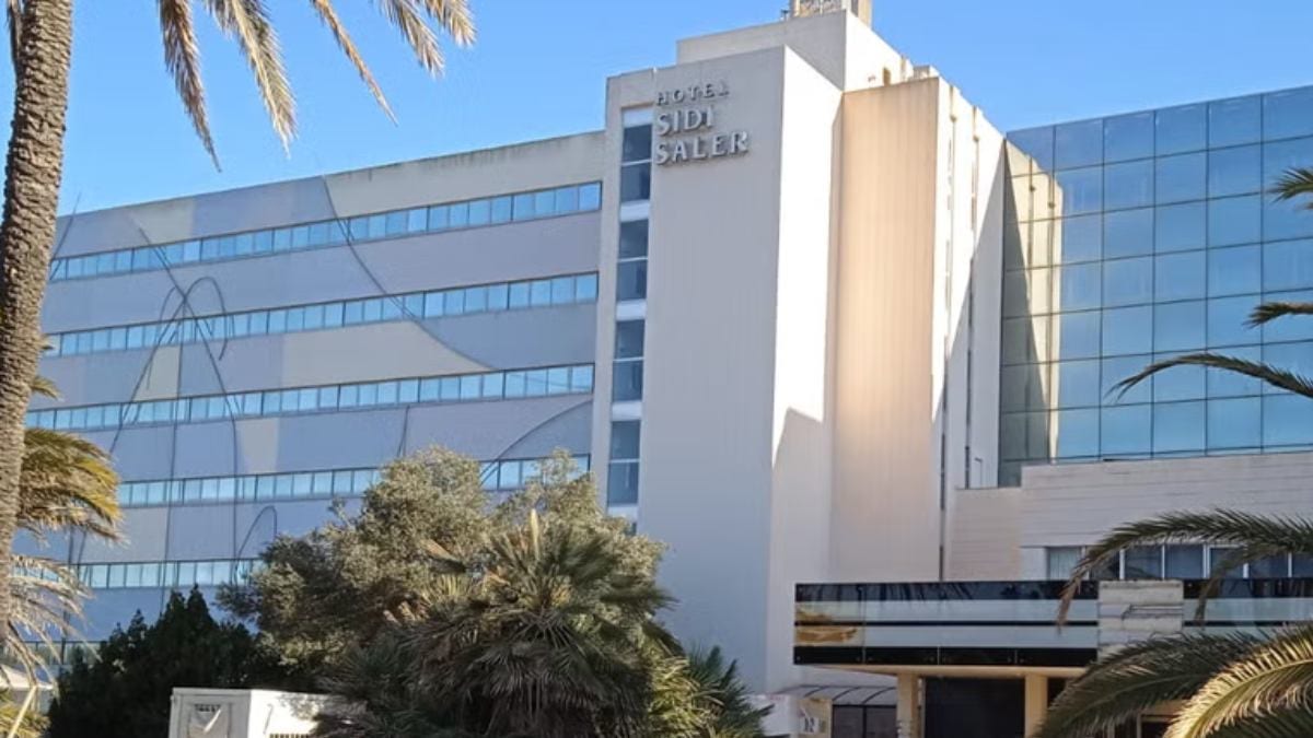 Fotografía que ilustra la noticia: Una promotora valenciana compra el Sidi Saler para devolverle su uso hotelero sin demoler